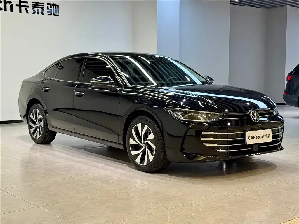 Volkswagen Passat — фото 7