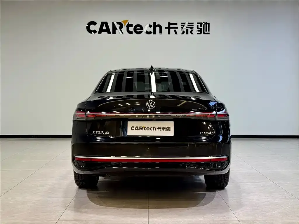 Volkswagen Passat — фото 2