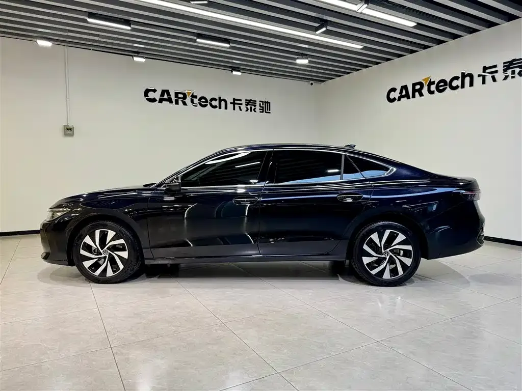 Volkswagen Passat — фото 3