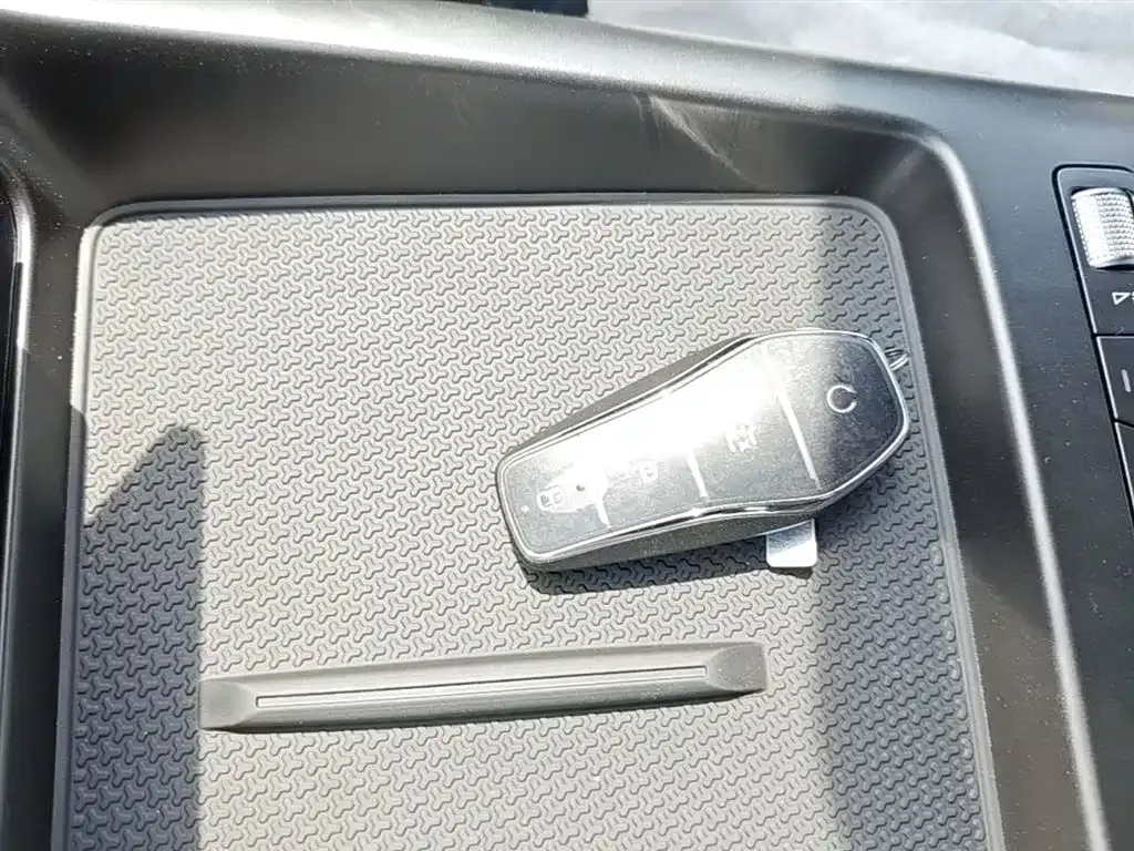 BYD Qin PLUS — фото 10