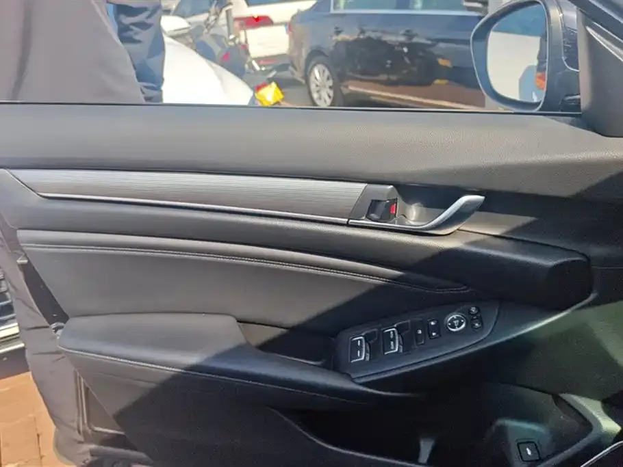 Honda Accord 2021 из CN, фото 9