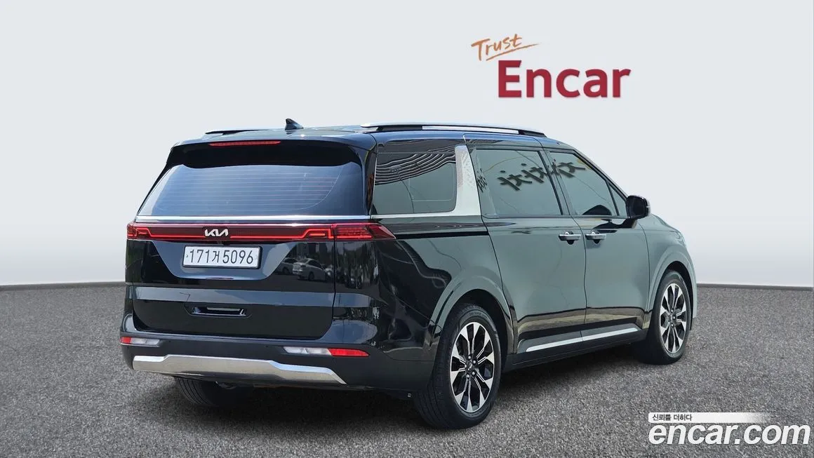 Kia Carnival 2023 из KR, фото 3