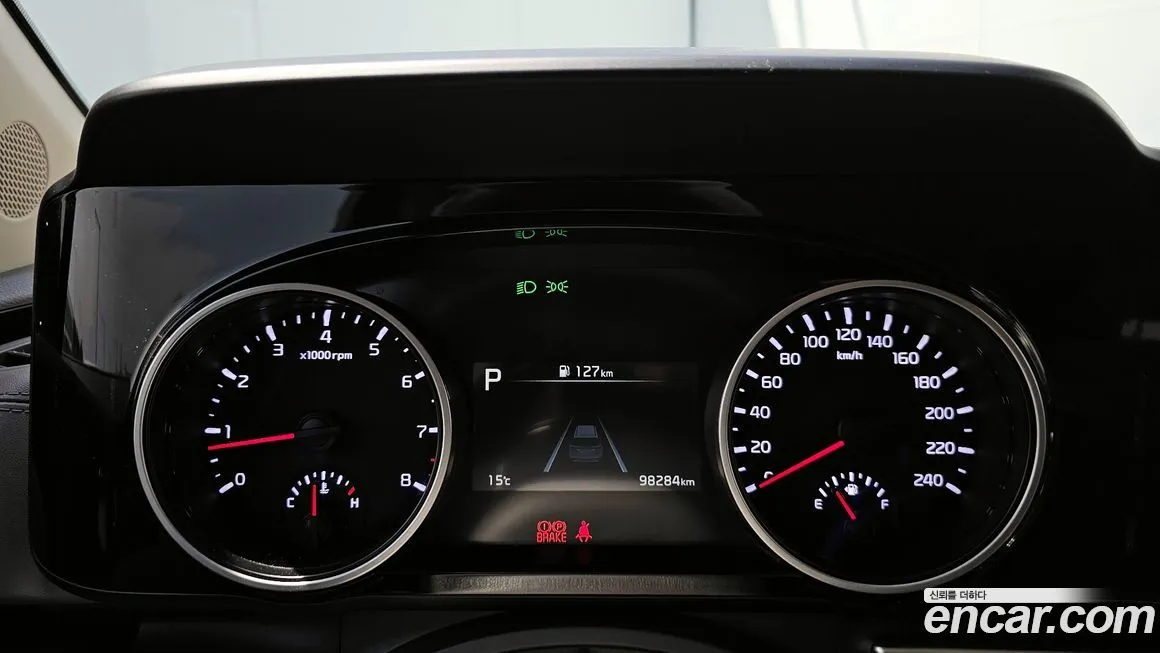 Kia Carnival 2023 из KR, фото 2