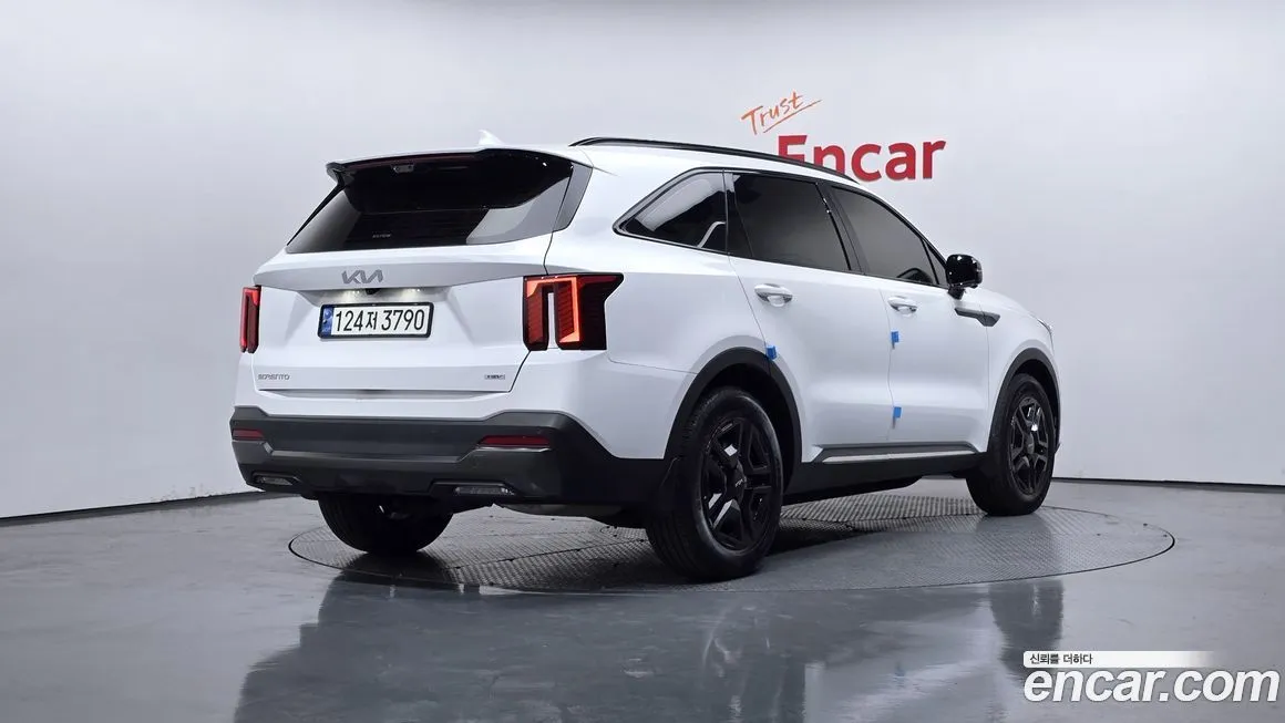 Kia Sorento — фото 4