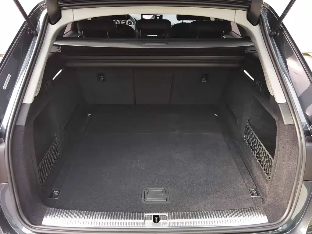 Audi A4 (Import) 2021 из CN, фото 8