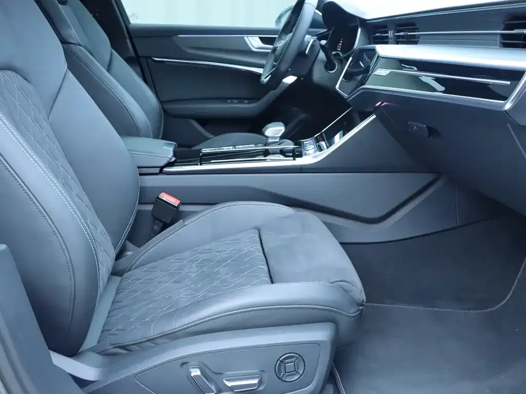 Audi S6 2023 из CN, фото 7