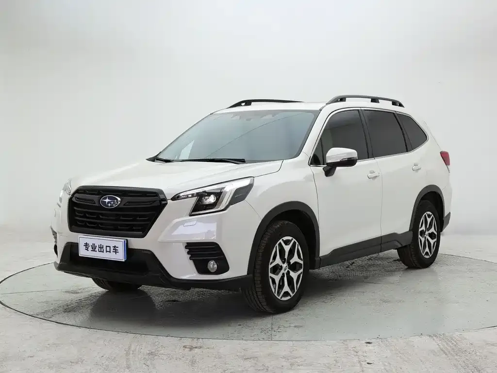 Subaru Forester — фото 1