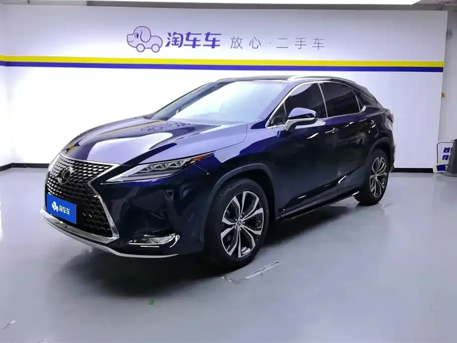 Lexus RX — фото 1