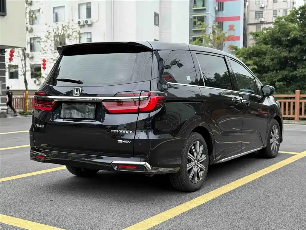 Honda Odyssey 2024 из CN, фото 5