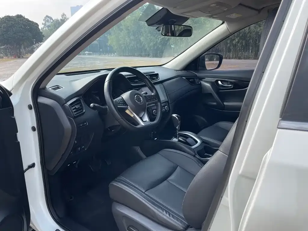 Nissan X-Trail 2021 из CN, фото 6