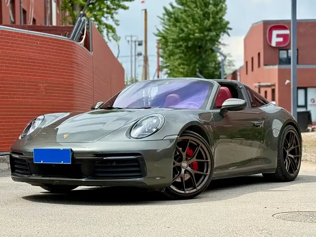 Porsche 911 2023 из CN, фото 3