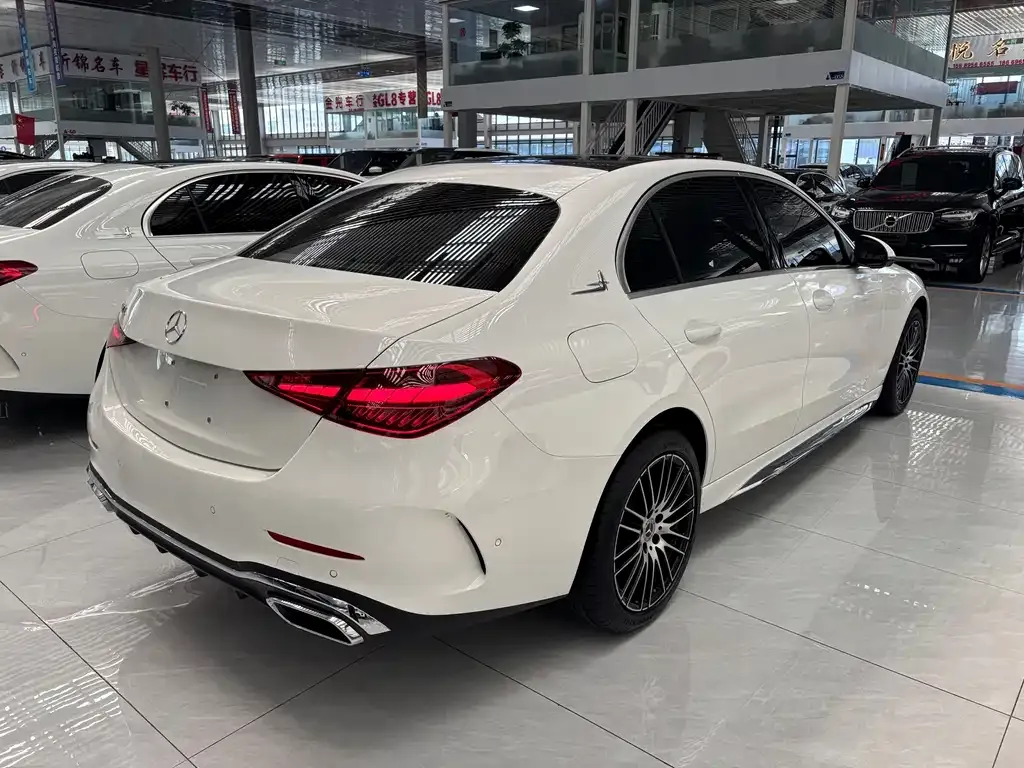 Mercedes-Benz C-Class — фото 10
