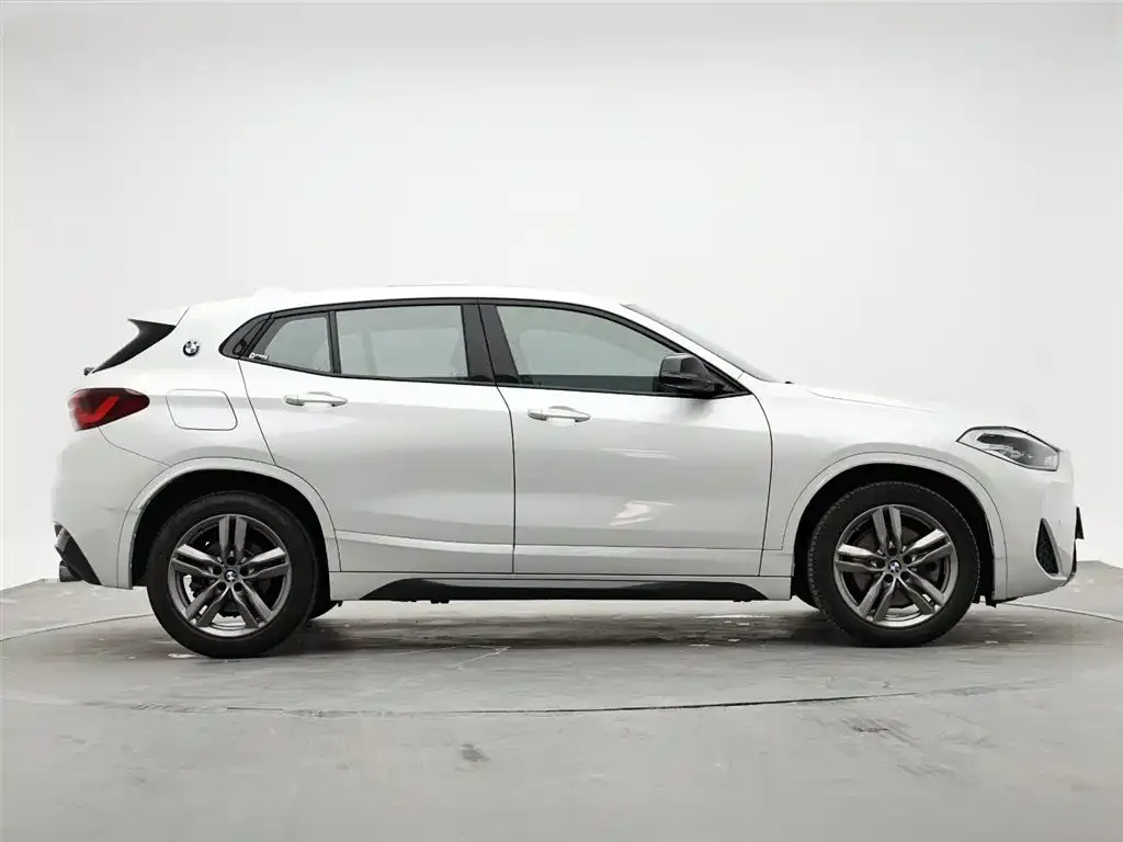BMW X2 — фото 6