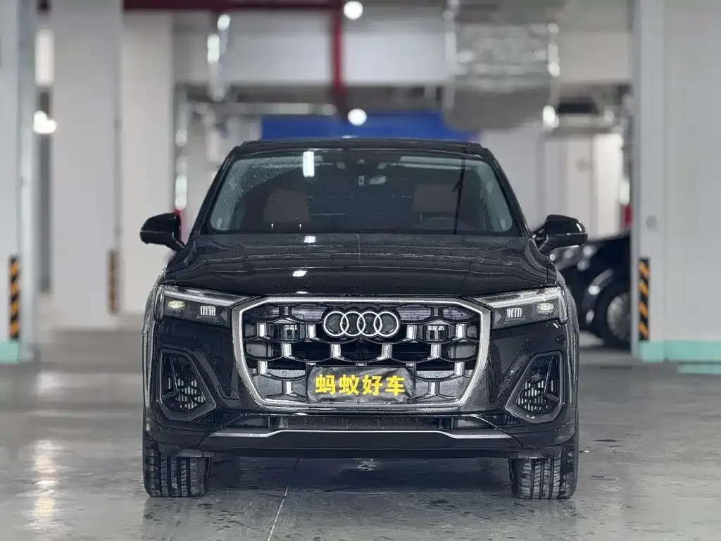 Audi Q7 — фото 4