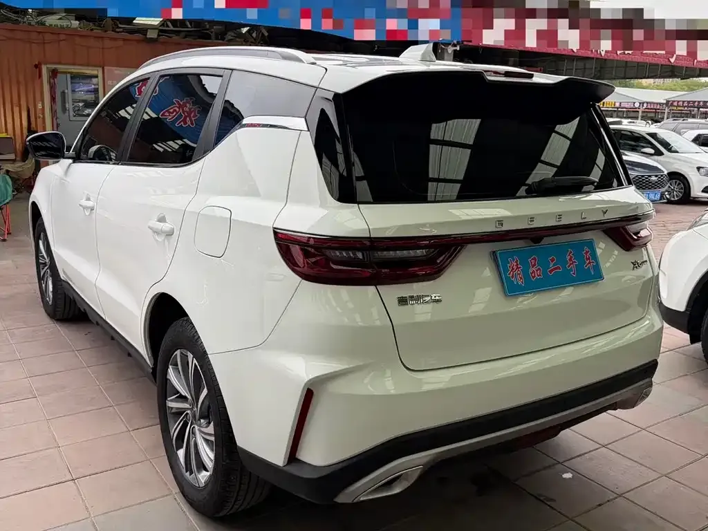 Geely Vision X6 — фото 7