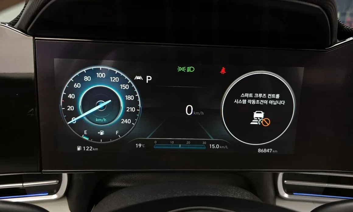 Hyundai AVANTE 2021 из KR, фото 5