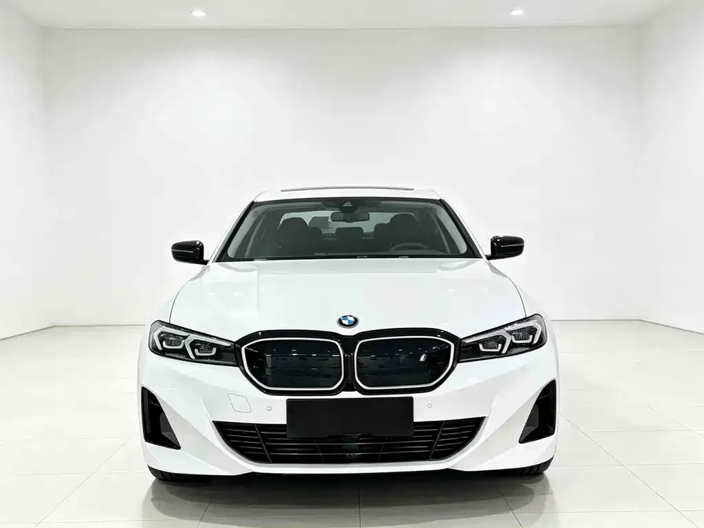 BMW i3 — фото 7