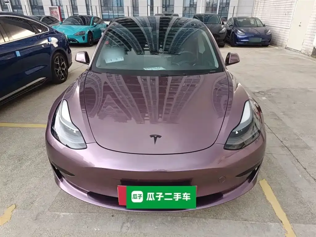 Tesla Model 3 — фото 10