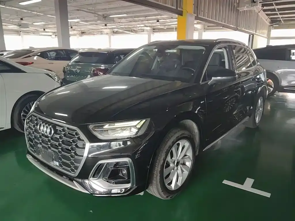 Audi Q5L 2022 из CN, фото 1