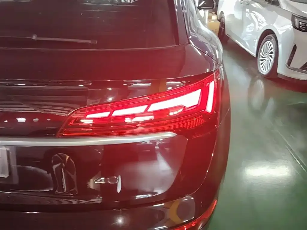 Audi Q5L 2022 из CN, фото 6