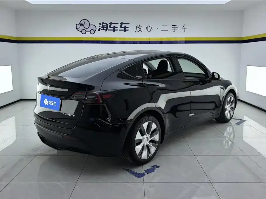 Tesla Model Y 2023 из CN, фото 4