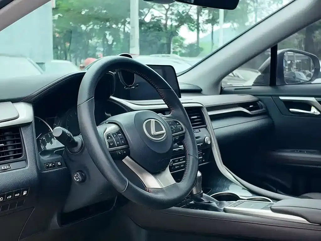 Lexus RX — фото 2