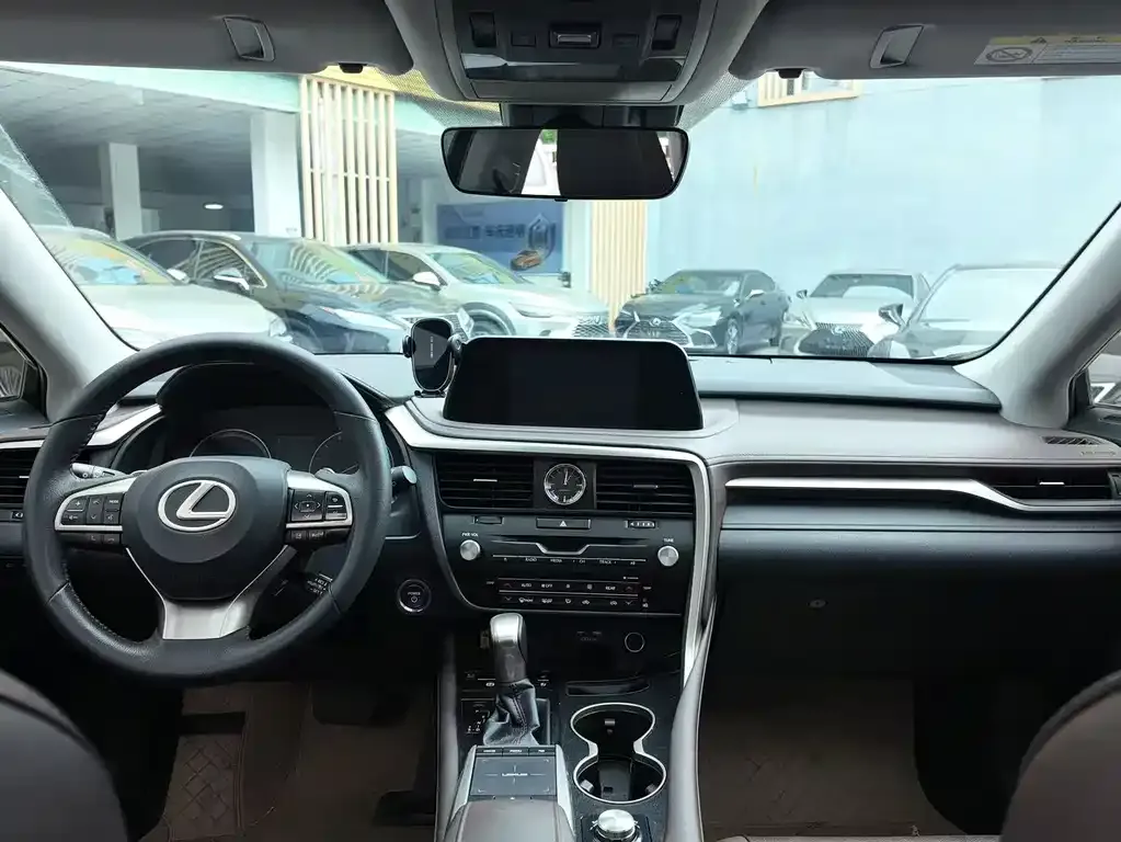 Lexus RX — фото 9