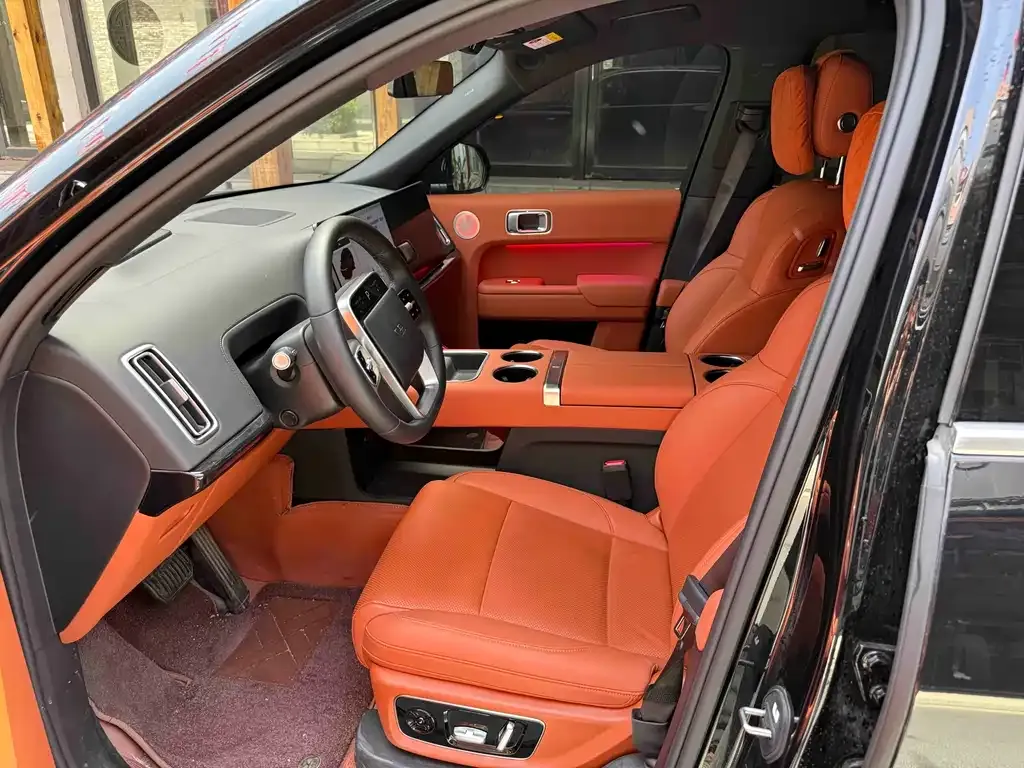 Li Auto L8 2025 из CN, фото 2