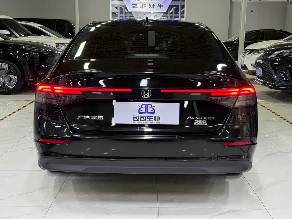 Honda Accord 2024 из CN, фото 6