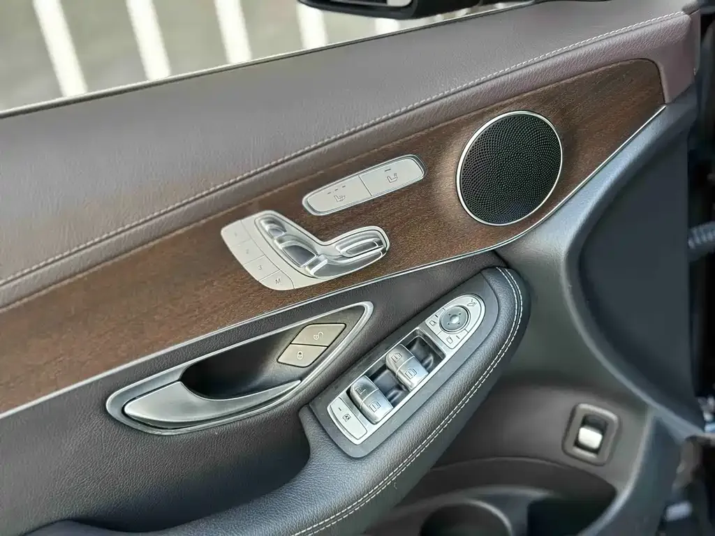 Mercedes-Benz GLC 2022 из CN, фото 9