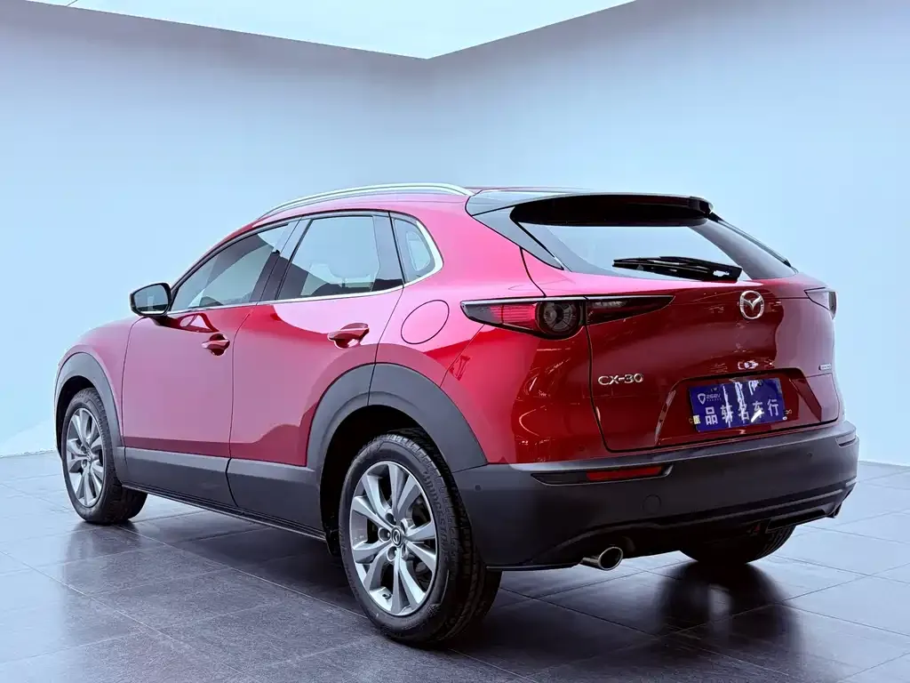 Mazda CX-30 2021 из CN, фото 10