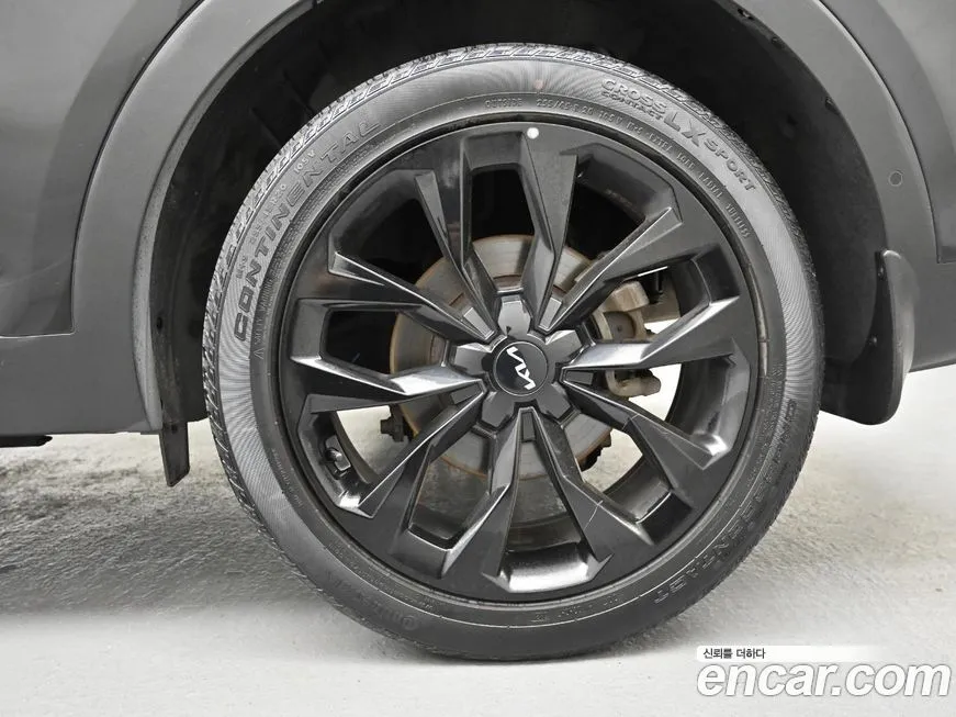 Kia Sorento — фото 4