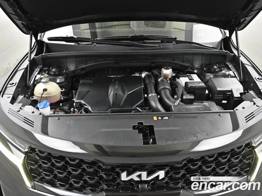 Kia Sorento — фото 6