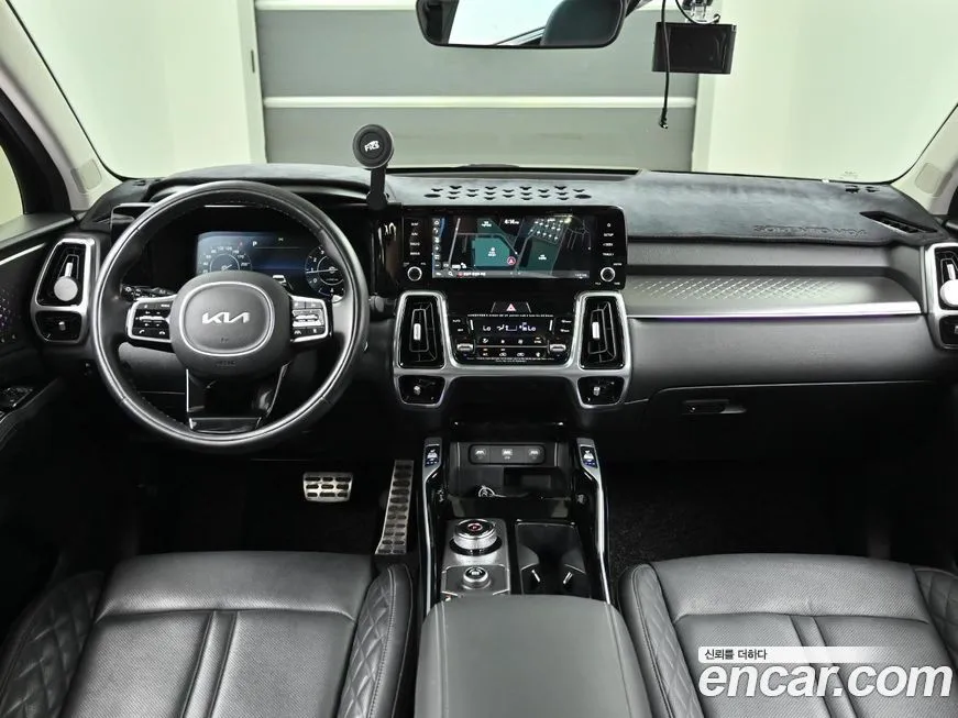 Kia Sorento — фото 3
