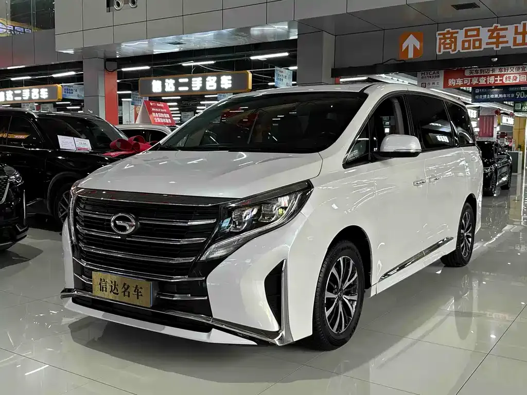 GAC Motor Trumpchi M8 — фото 1