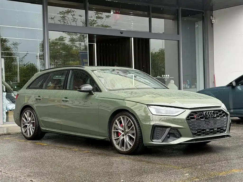 Audi S4 2024 из CN, фото 6