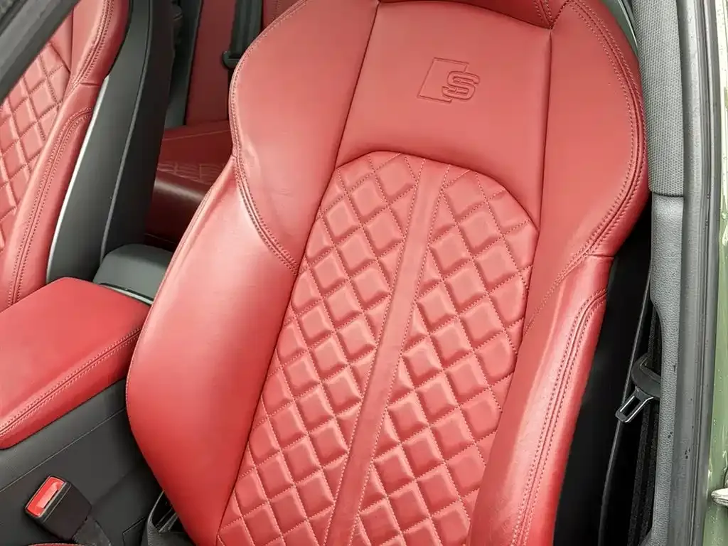 Audi S4 2024 из CN, фото 3