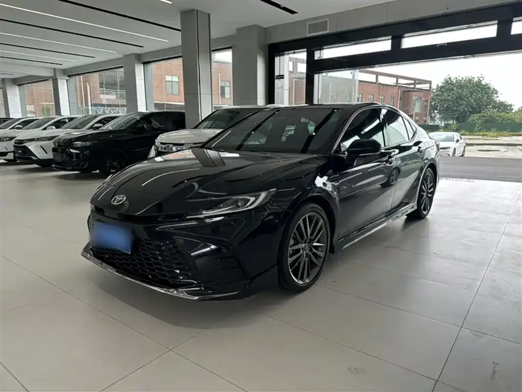 Toyota Camry 2025 из CN, фото 9