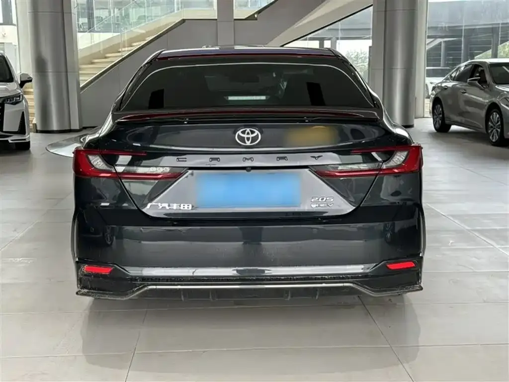 Toyota Camry 2025 из CN, фото 6