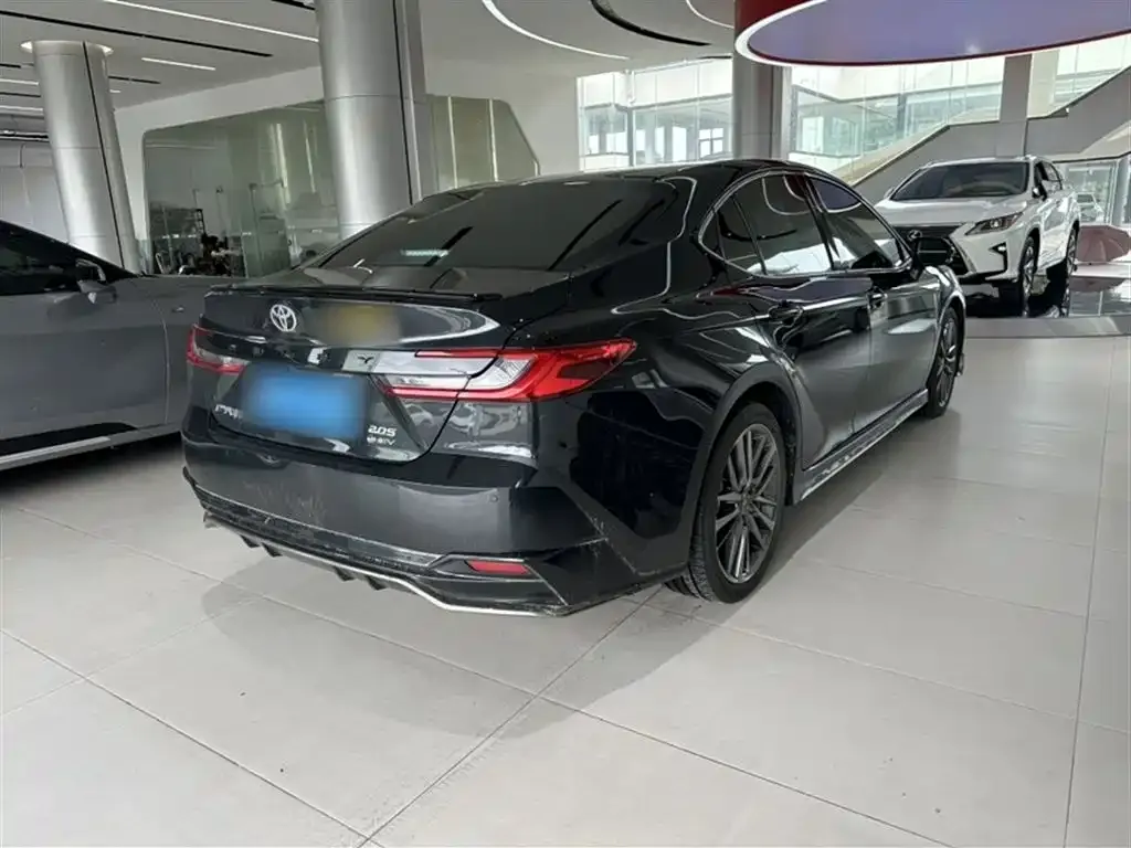 Toyota Camry 2025 из CN, фото 8