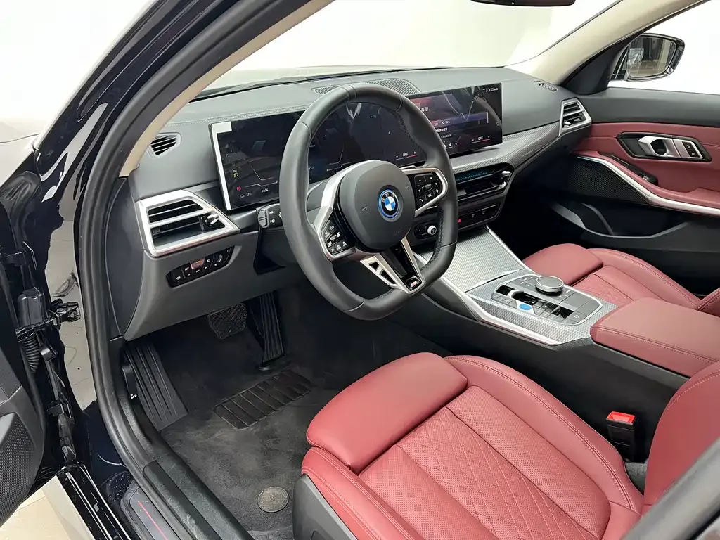 BMW i3 — фото 10