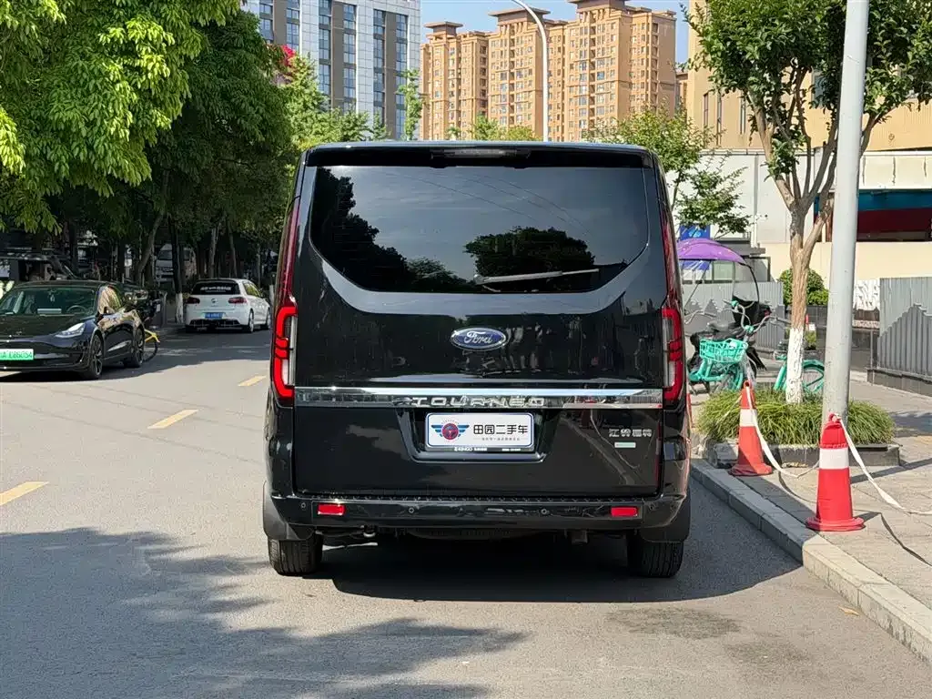 Ford Tourneo 2024 из CN, фото 10