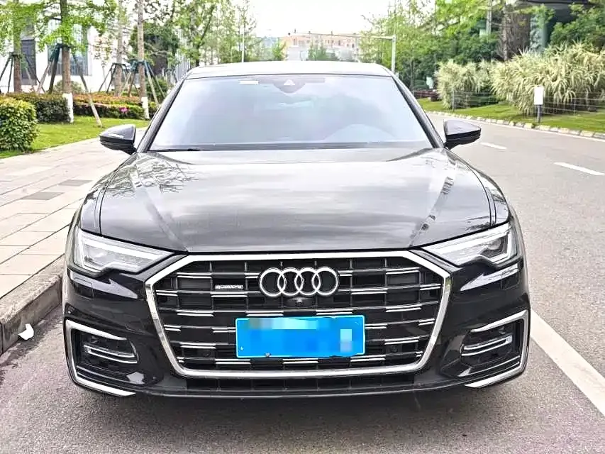 Audi A6L — фото 2
