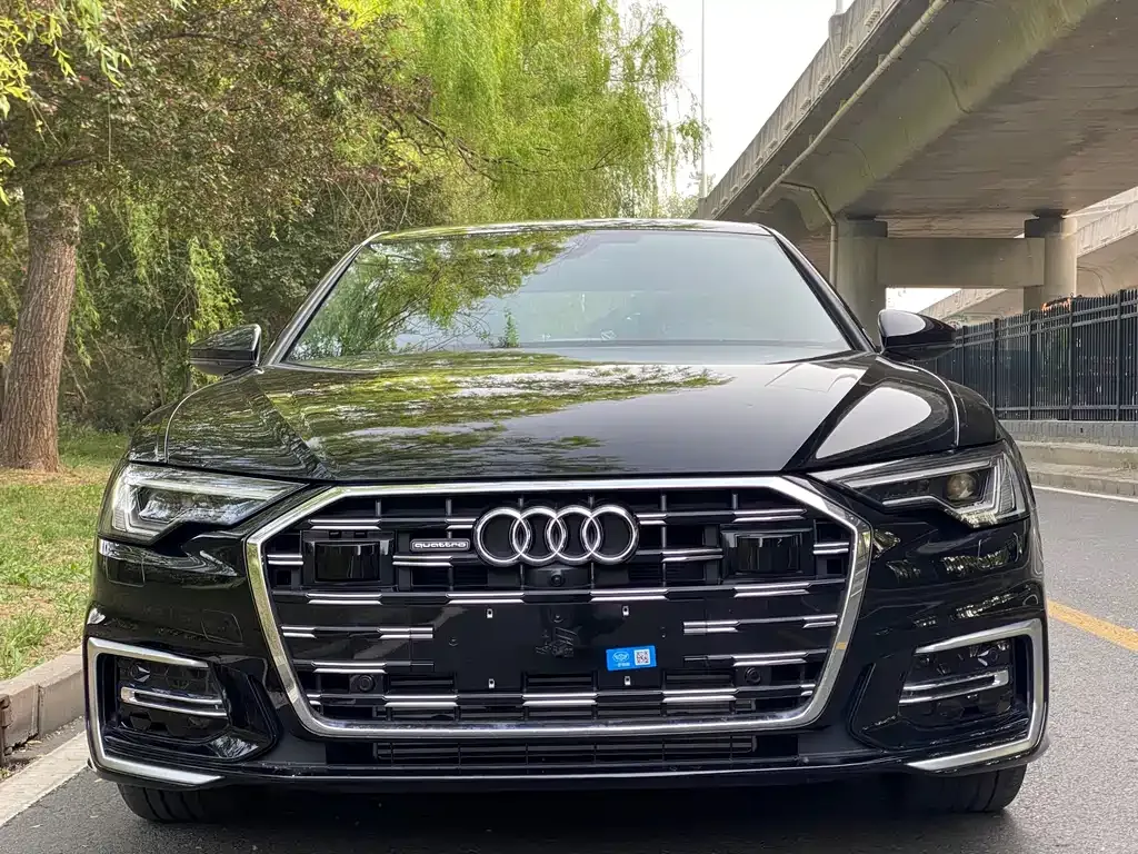 Audi A6L — фото 8