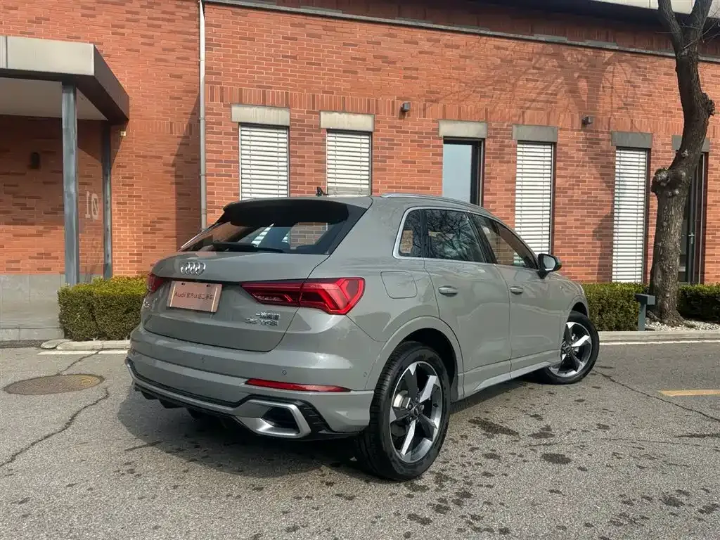 Audi Q3 2024 из CN, фото 9