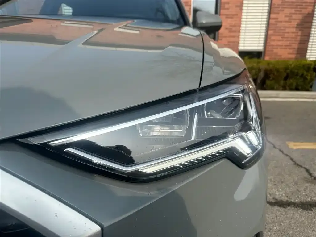 Audi Q3 2024 из CN, фото 2