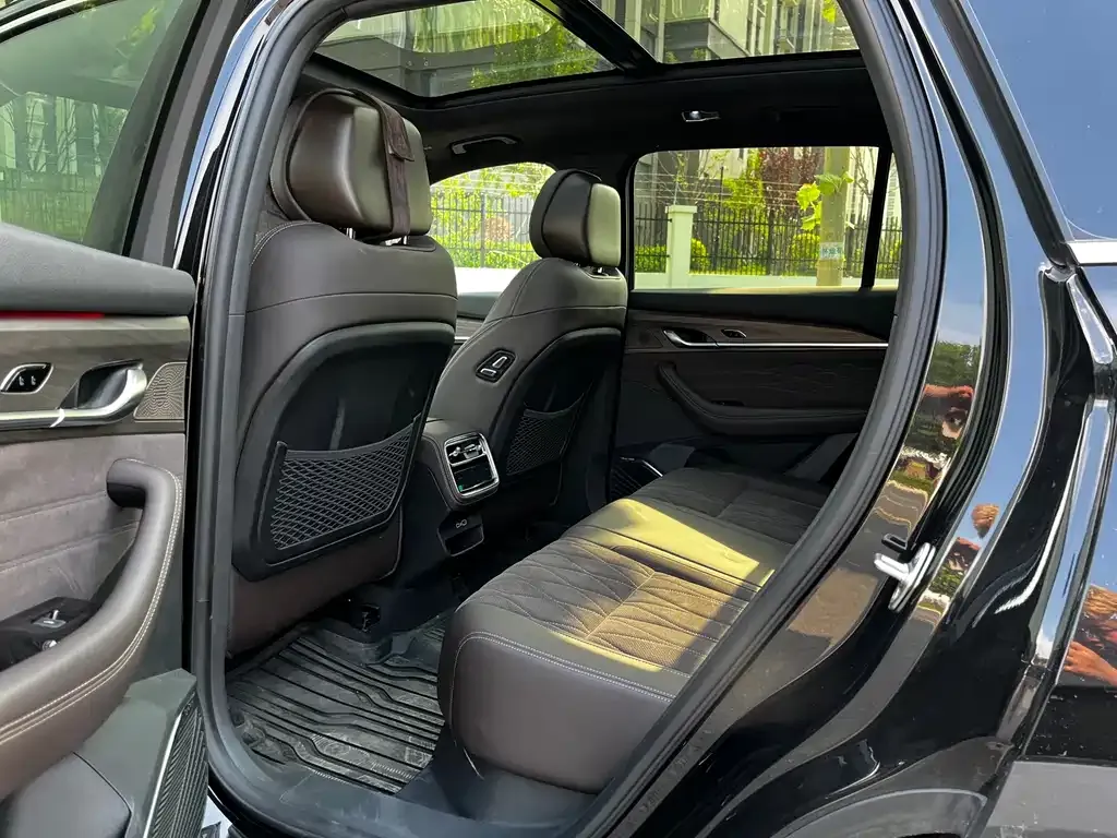 Geely Xingyue L 2026 из CN, фото 3