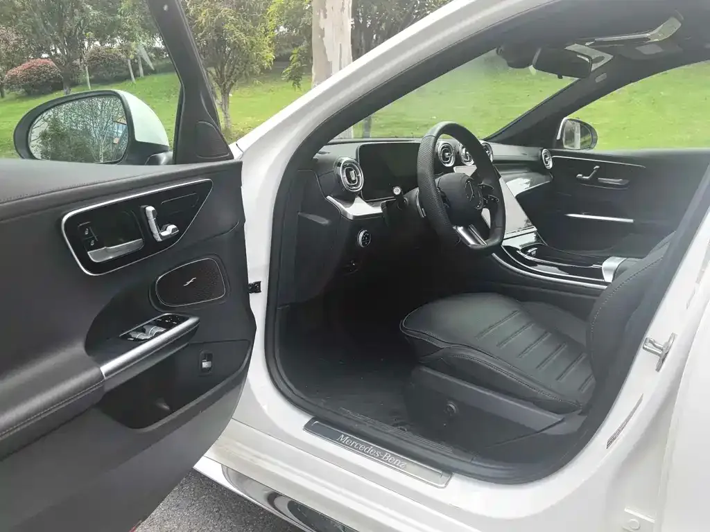 Mercedes-Benz C-Class 2024 из CN, фото 6