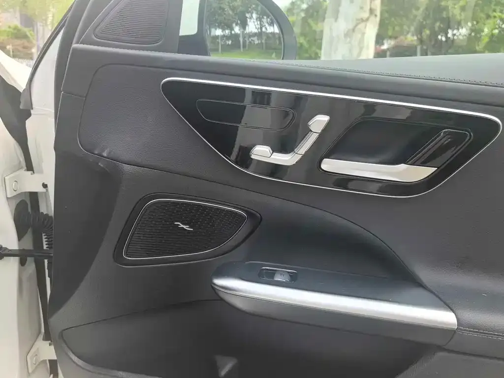 Mercedes-Benz C-Class 2024 из CN, фото 3