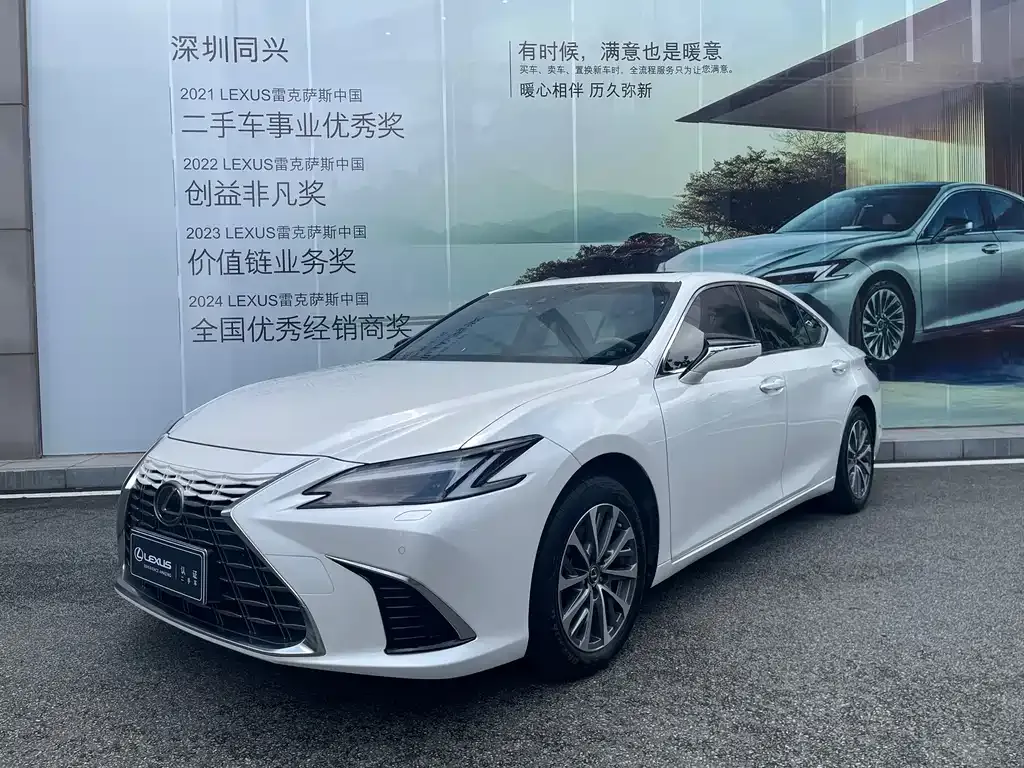 Lexus ES 2025 из CN, фото 1